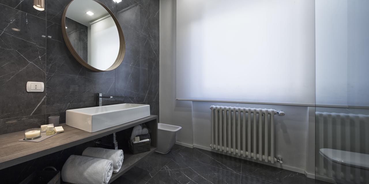 Suite Vogue Stazione Voghera Exterior foto