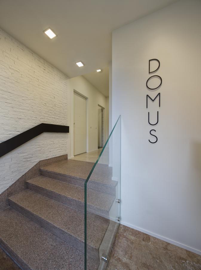 Suite Vogue Stazione Voghera Exterior foto